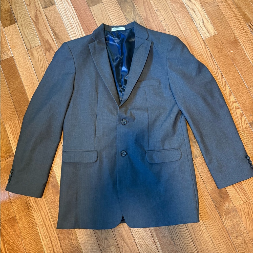 Classic Young Men's Blazer in Gray